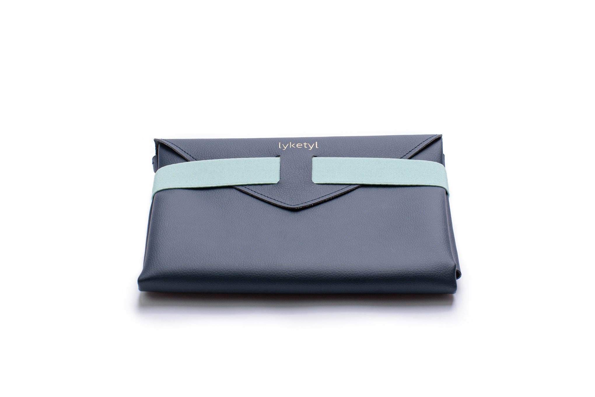 Le Small, Navy